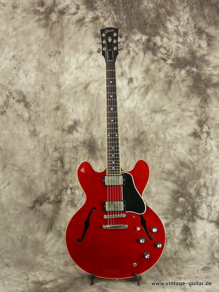 Gibson_ES-335-2006-Reissue-dot-cherry-001.JPG