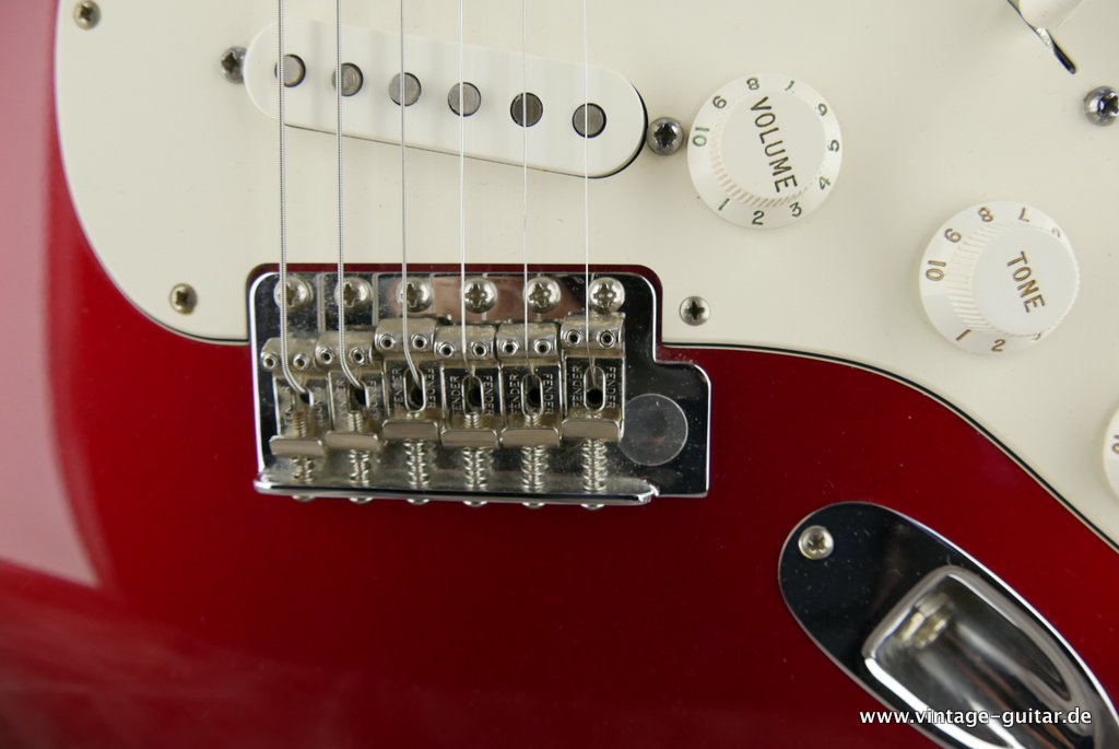 Fender-Stratocaster-Special-2011-013.JPG