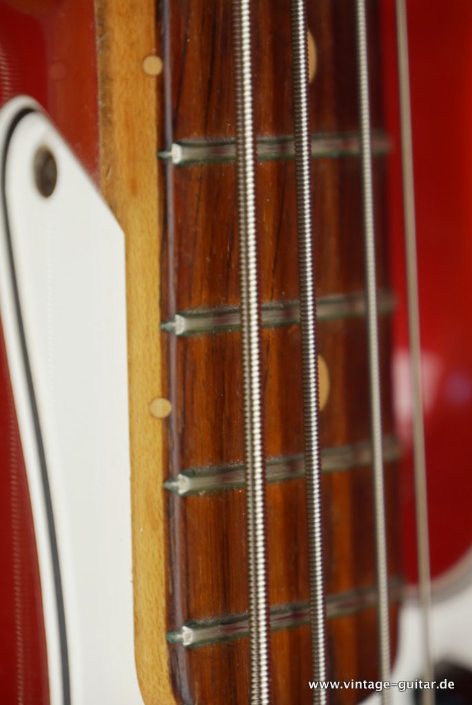 Fender-Jazz-Bass-1963-candy-apple-red-014.JPG