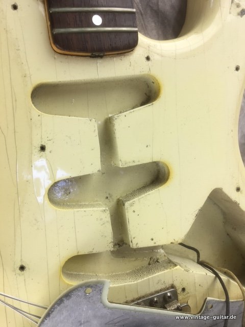 Fender-Stratocaster-1962-olympic-white-slabboard-023.JPG