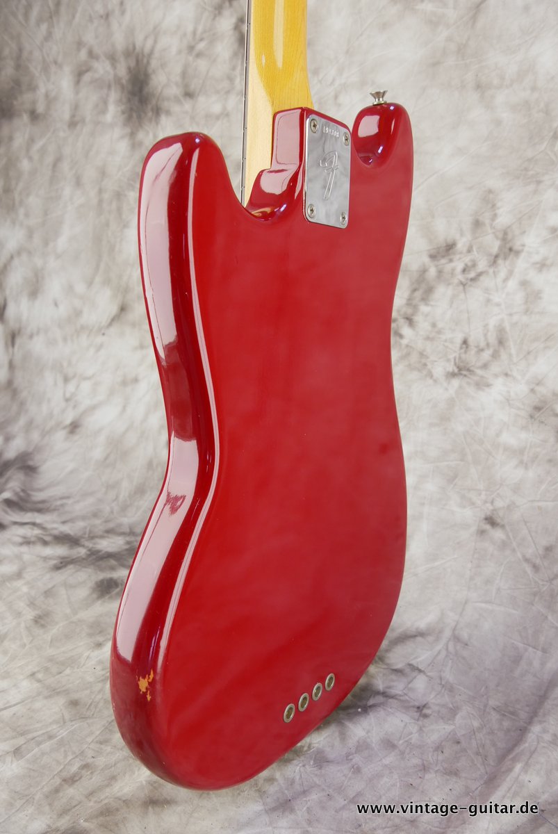 Fender-Mustang-Bass-1966-dakota-red-008.JPG