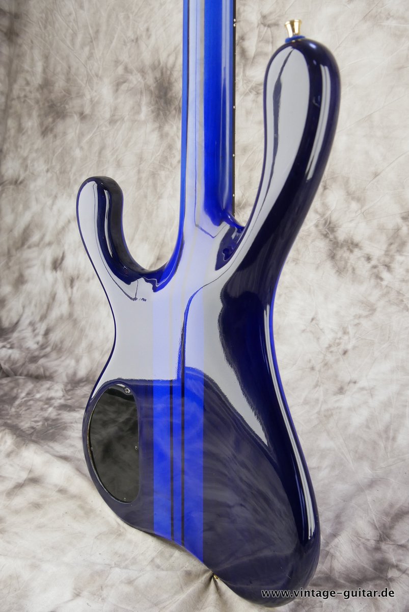 Nigar-Bass-1994-blue-007.JPG