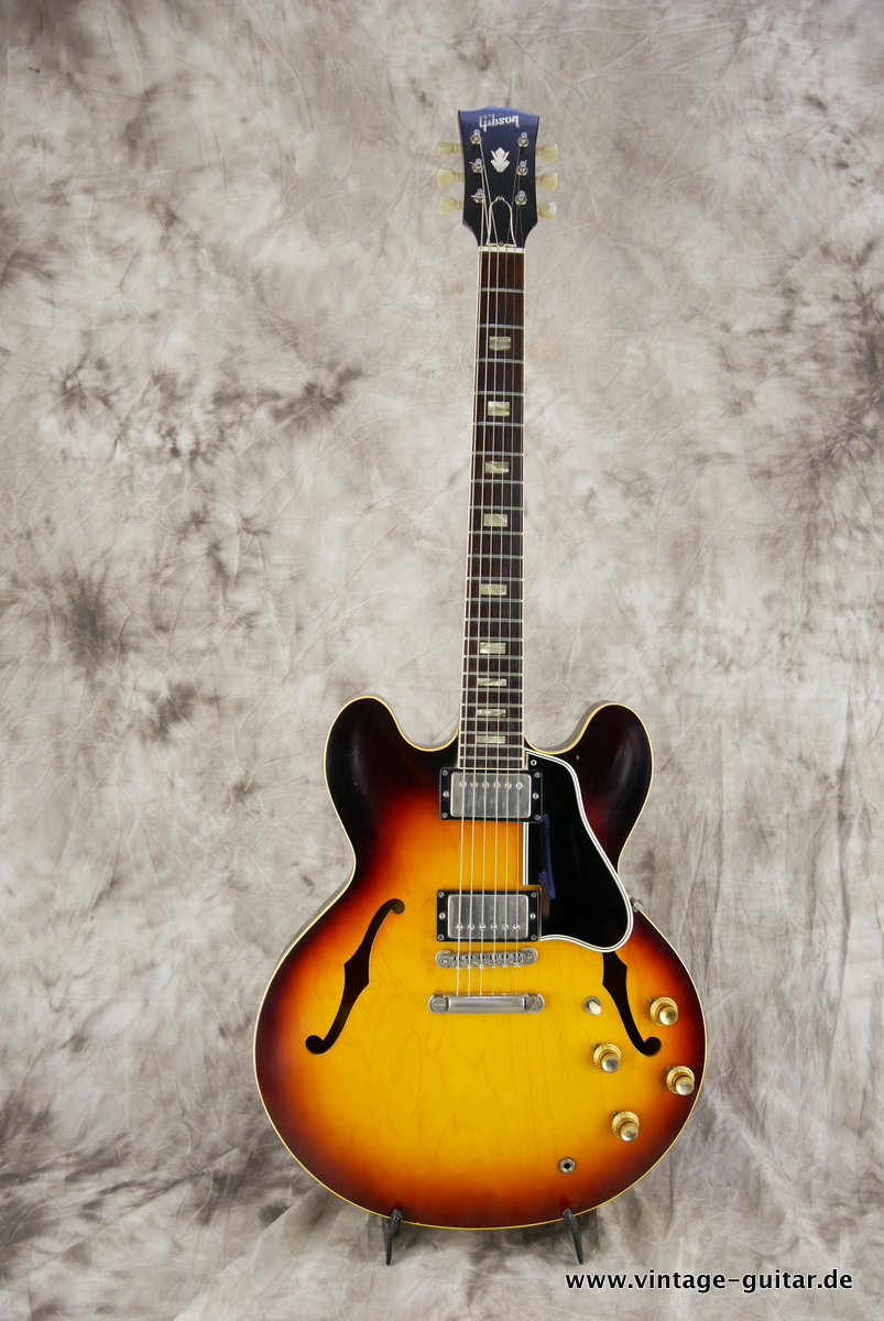 Gibson_ES-335_TD_sunburst_PAF_stoptail_1962-001.JPG