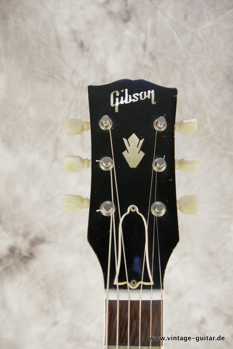 Gibson_ES-335_TD_sunburst_PAF_stoptail_1962-009.JPG