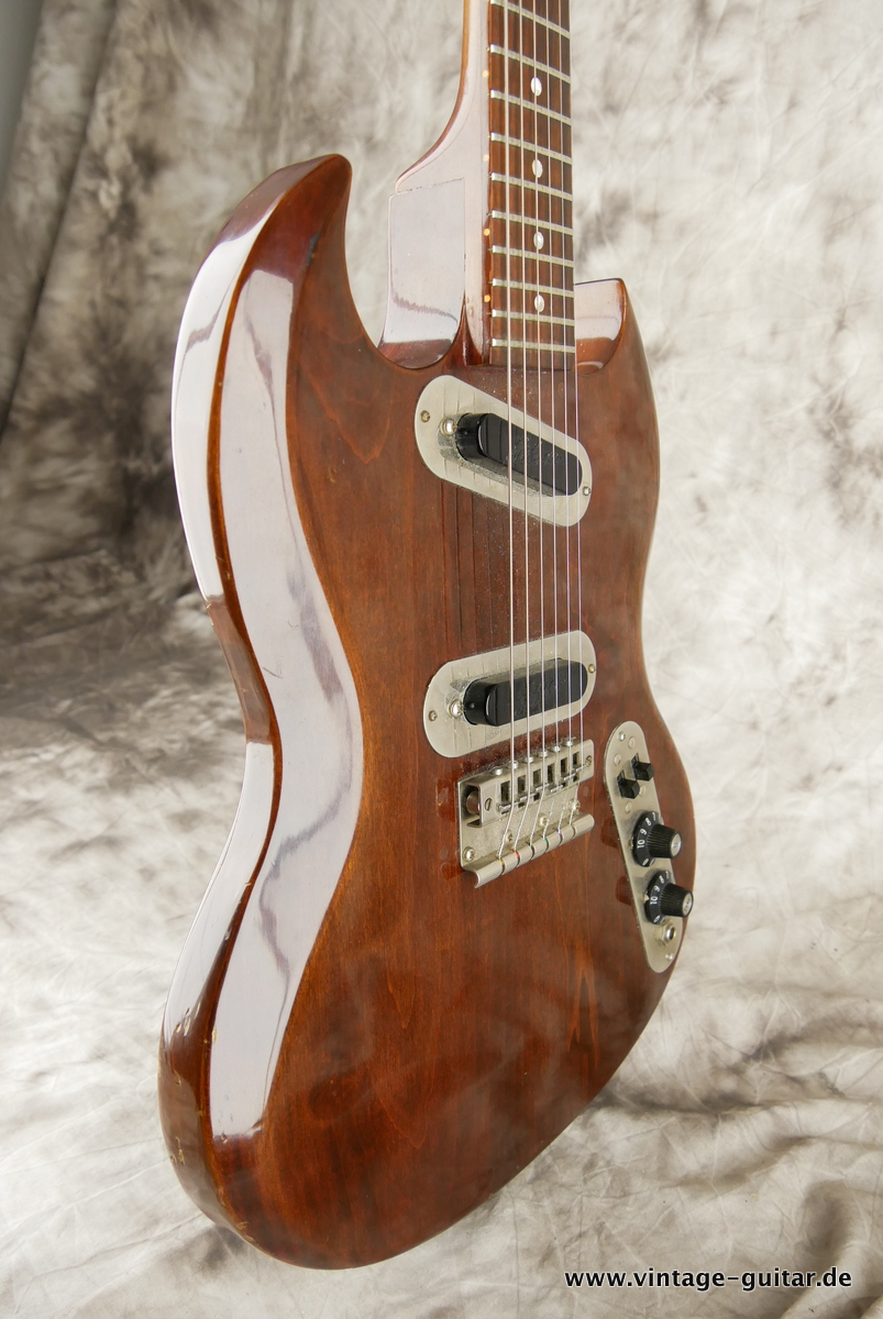 Gibson_SG-200_Cherry_1972-005.JPG