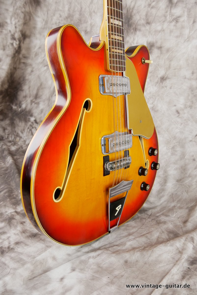 Fender-Coronado-XII-1967-004.JPG