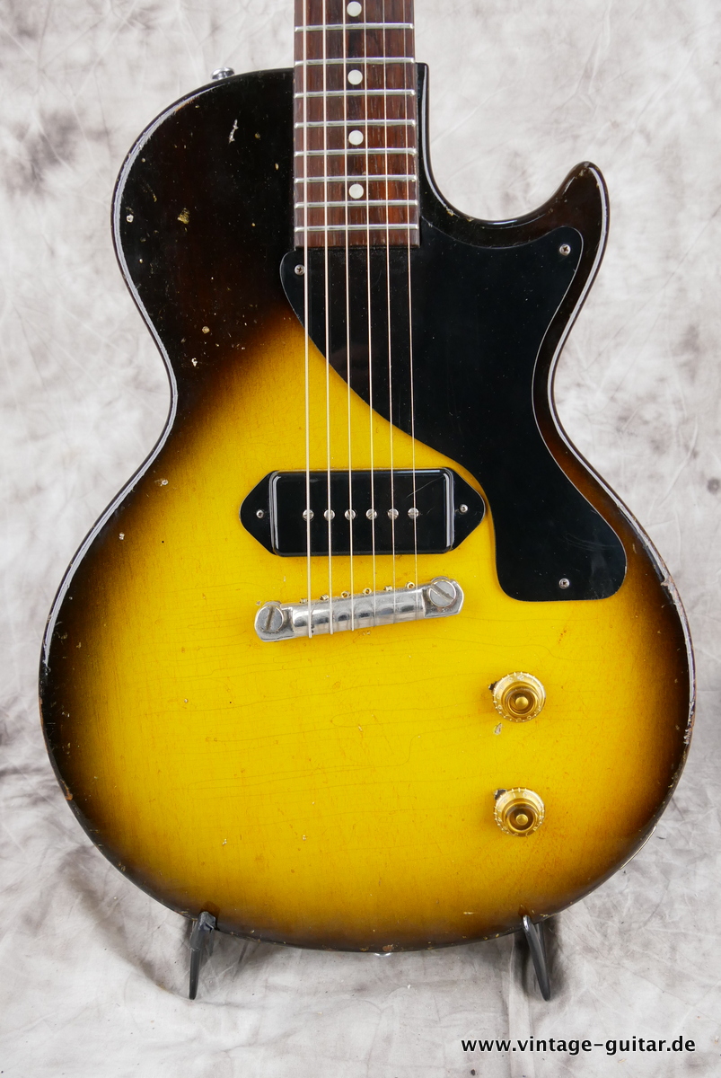 Gibson_Les_Paul_Junior_sunburst_1957-003.JPG