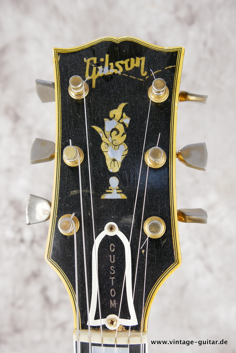 Gibson_Byrdland_sunburst_1966-011.JPG