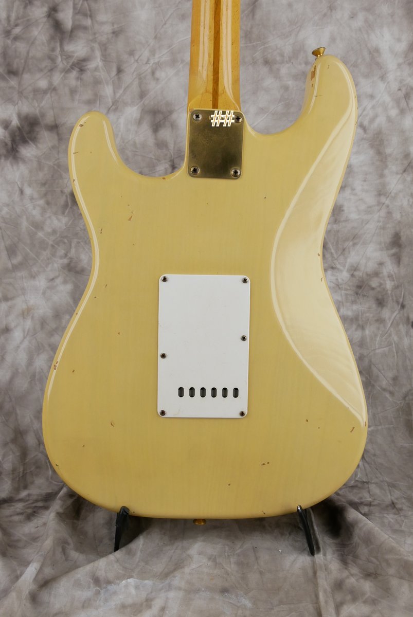 Fender-Stratocaster-57-Reissue-Mary-Kaye-Cunetto-1996-004.JPG