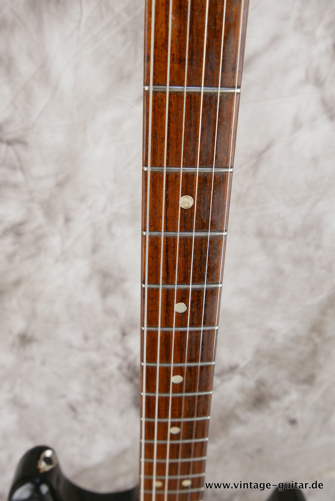 Fender-Stratocaster-1972-sunburst-4-hole-011.JPG
