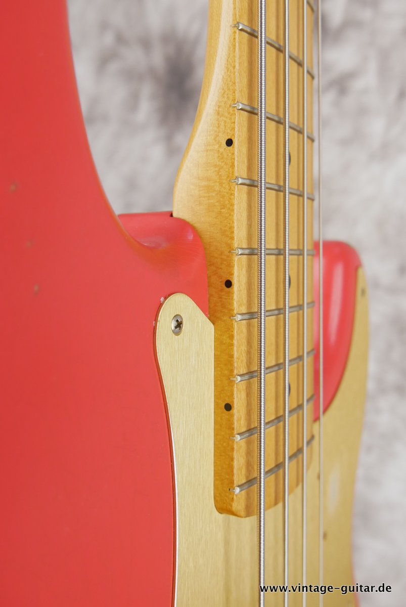 Fender-Precision-Bass-fiesta-red-roadworn-011.JPG