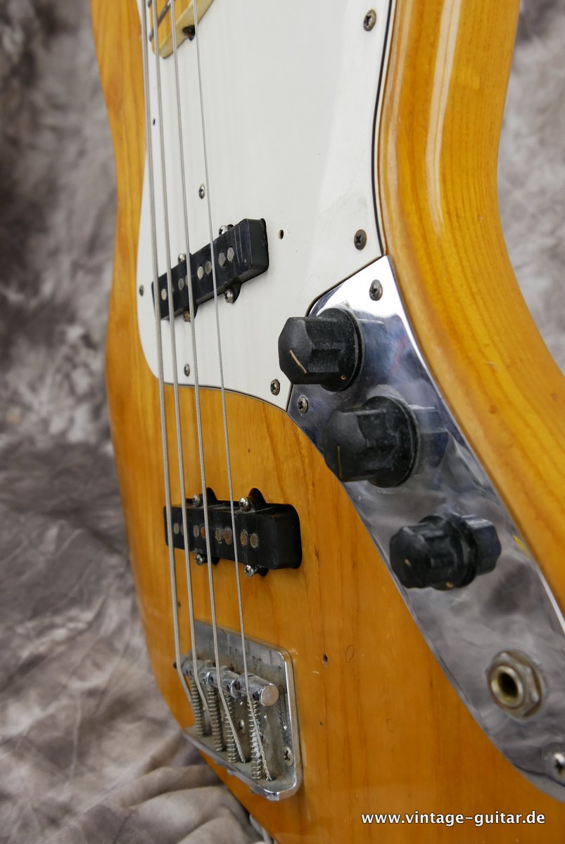 Fender-Jazz-Bass-1974-natural-015.JPG