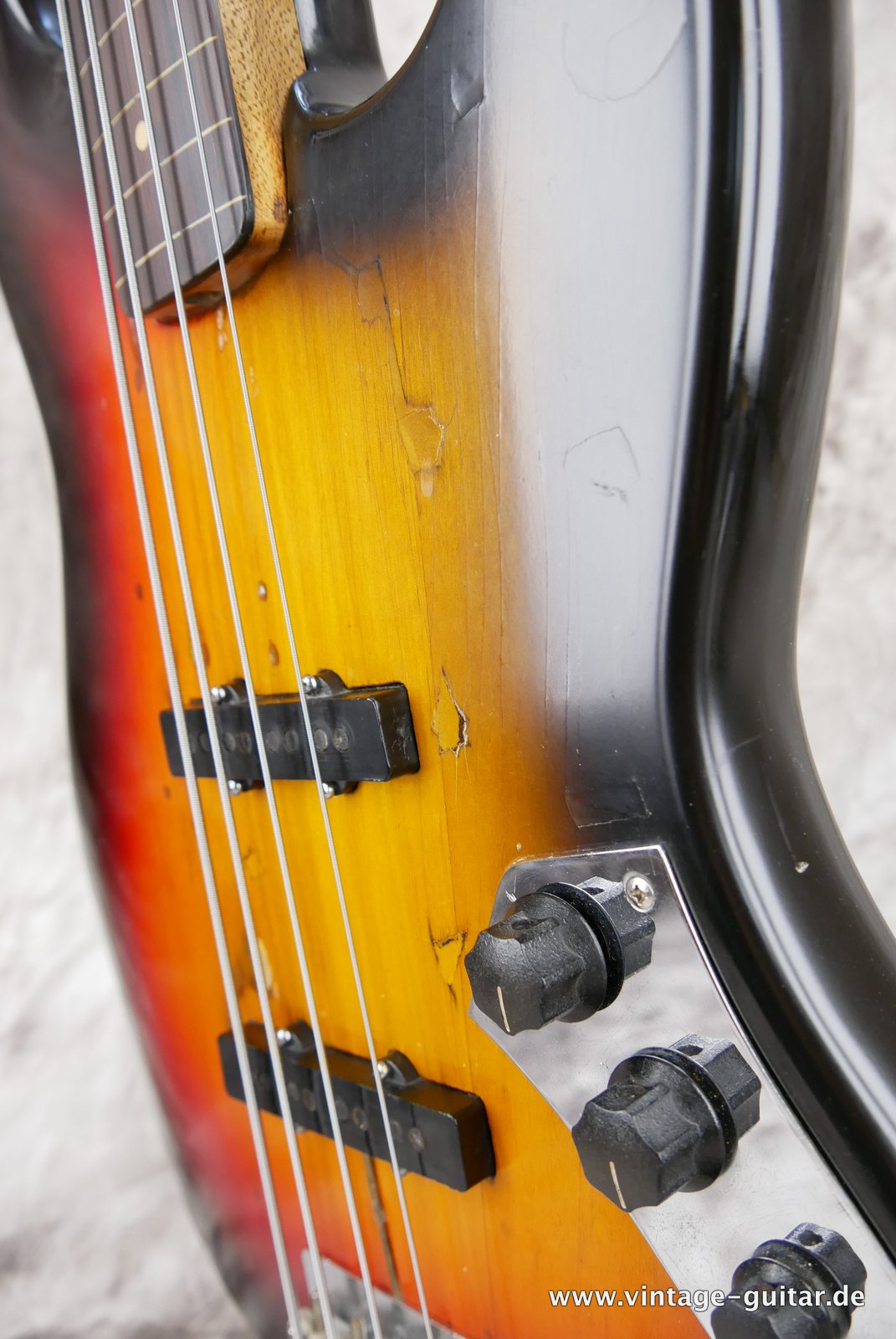 Fender-Jazz-Bass-1963-fretless-Jaco-Pastorius-021.JPG