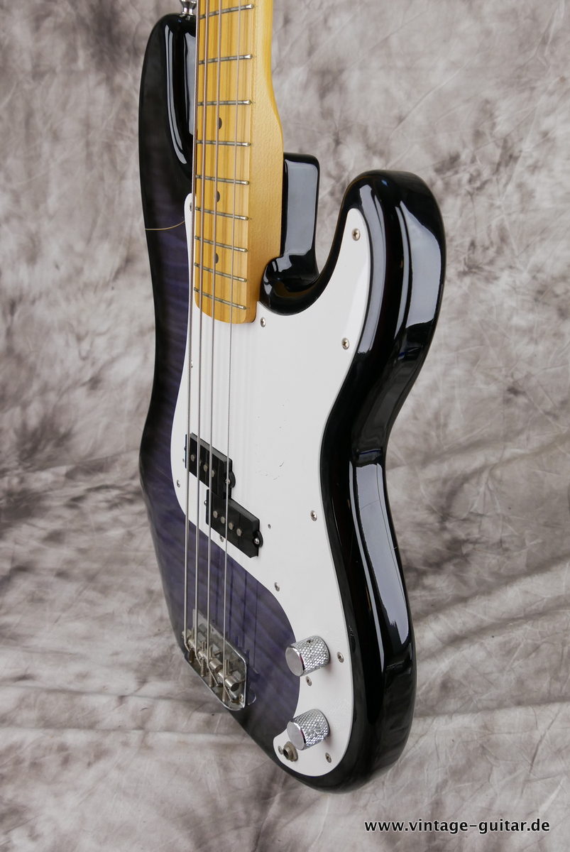 Fender_Precision_Bass_Foto_Flame_Blue_1993-006.JPG