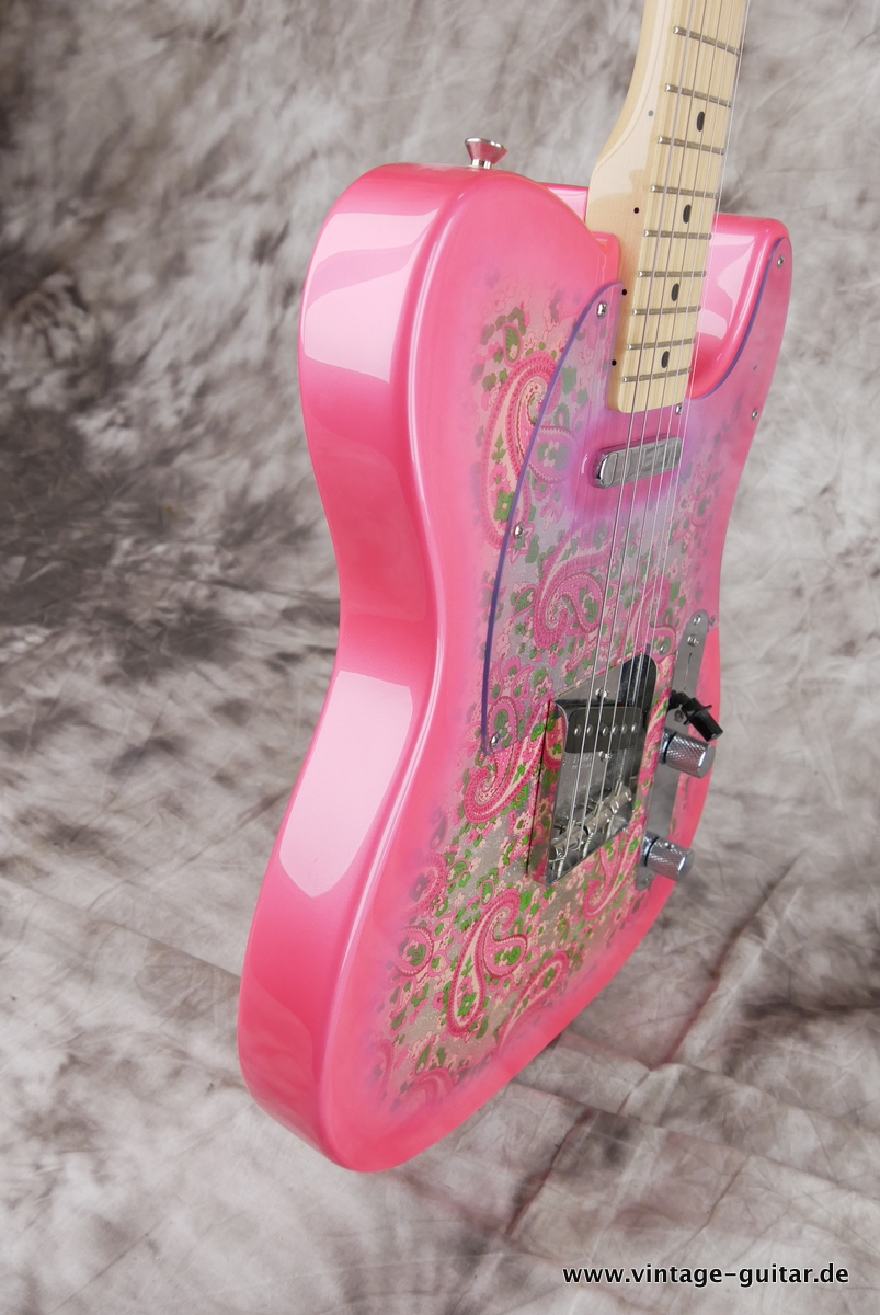 Fender_Telecaster_pink_paisley_Japan_2017-005.JPG