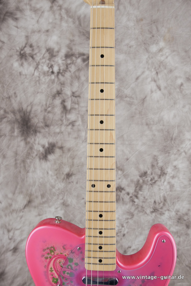 Fender_Telecaster_pink_paisley_Japan_2017-011.JPG
