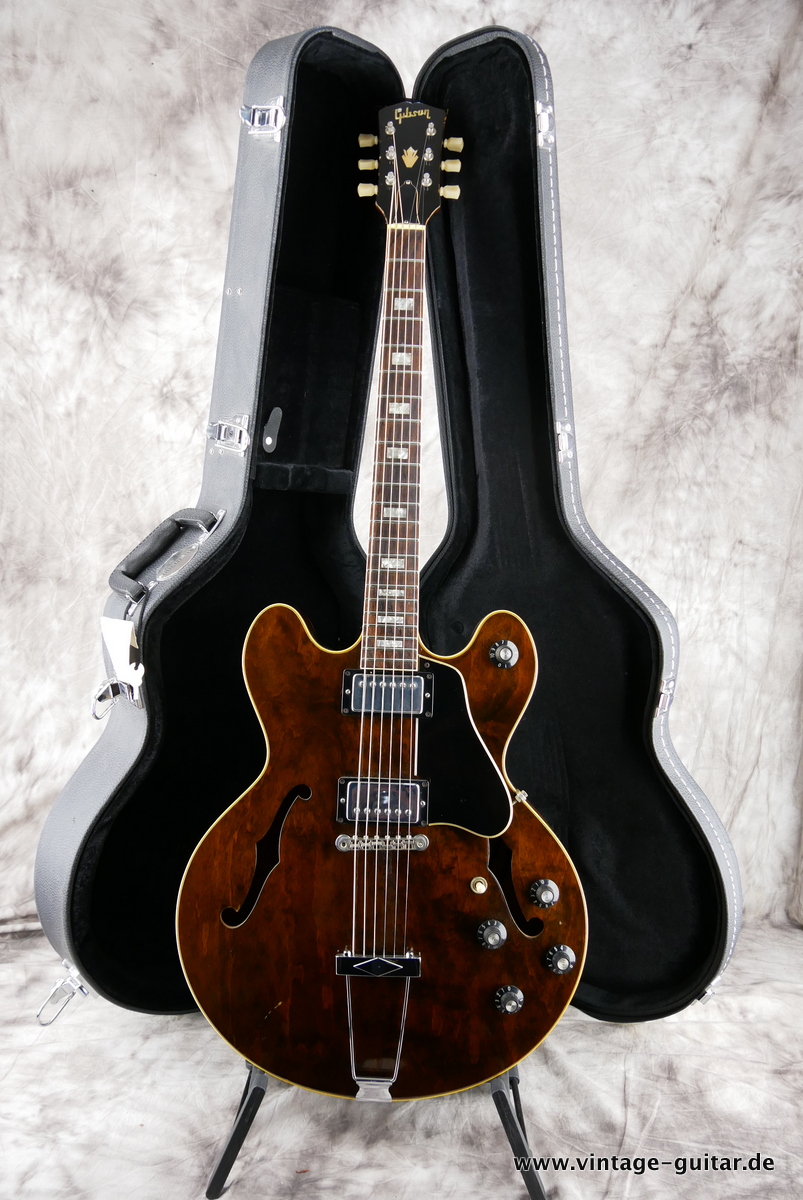 Gibson_ES_150_TD_walnut_1969-013.JPG