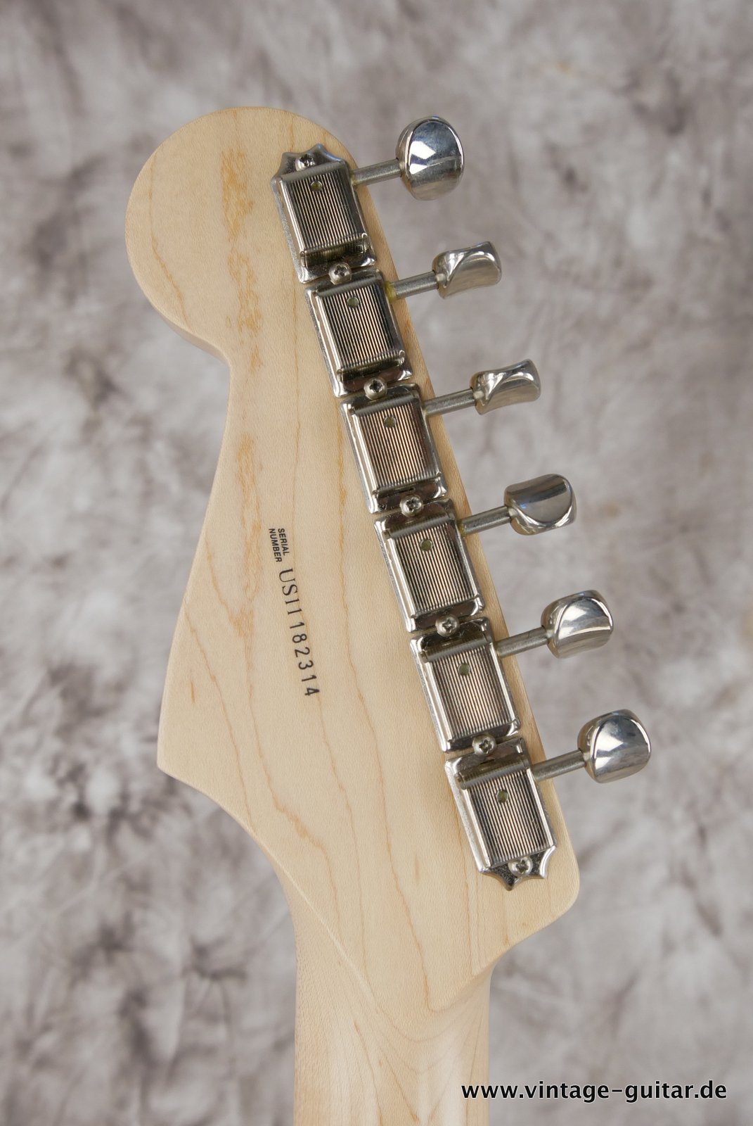 Fender-Stratocaster-Eric-Clapton-Blackie-2011-008.JPG
