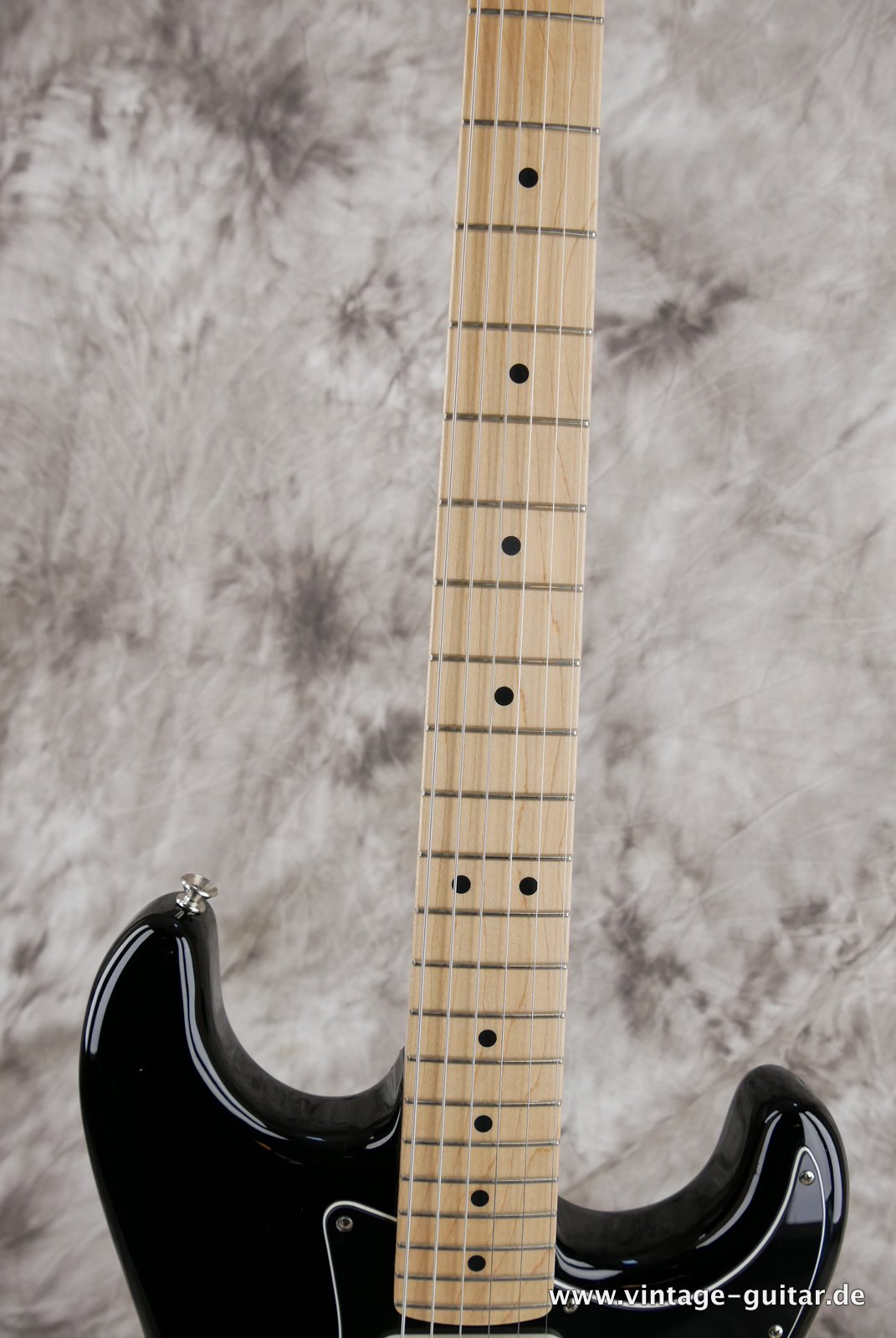 Fender-Stratocaster-Eric-Clapton-Blackie-2011-009.JPG