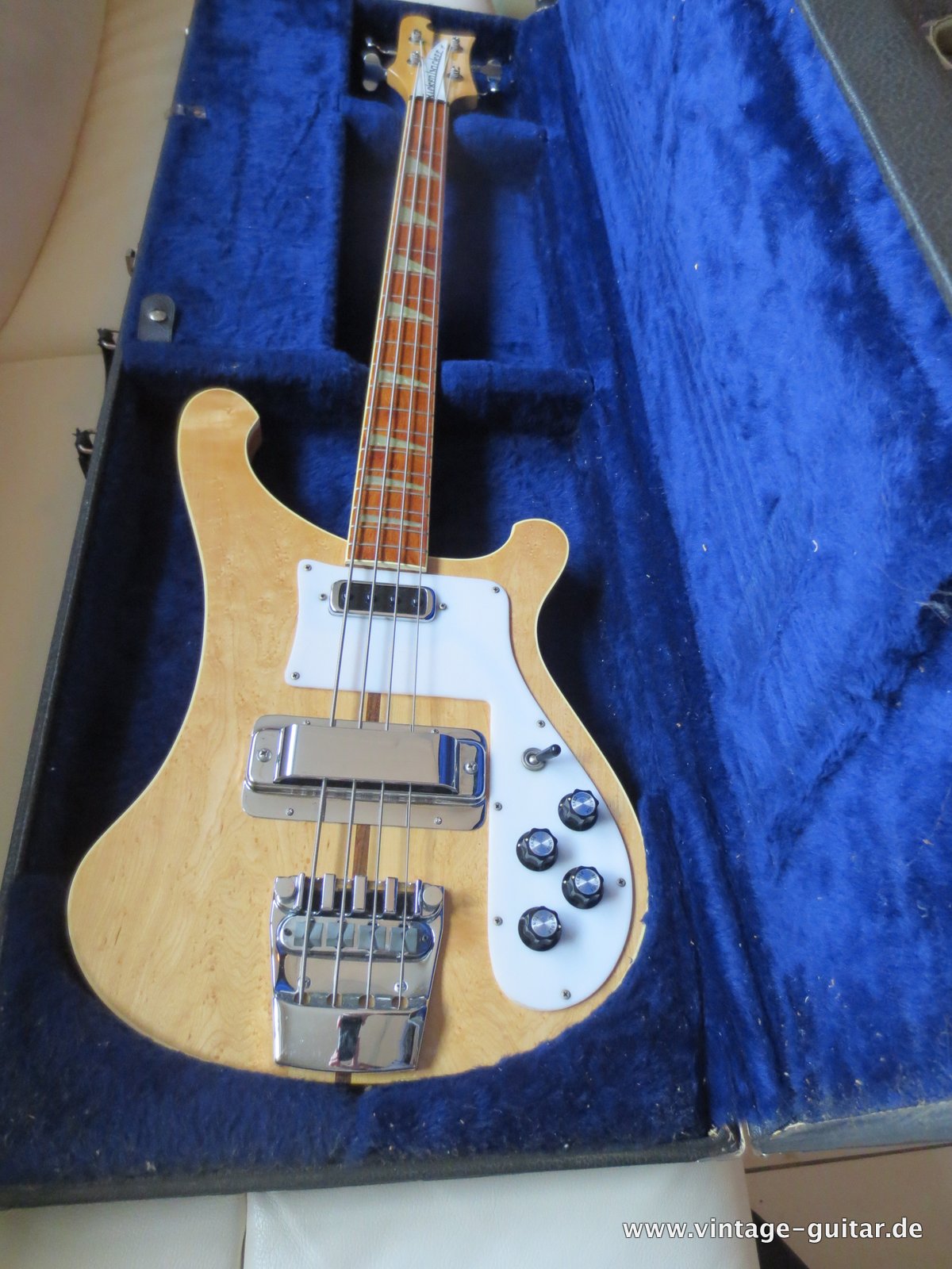 Rickenbacker-4001-stereo-bass-1974-natural-Grover-002.JPG