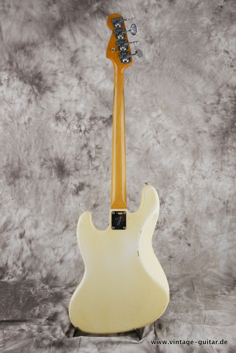Fender_Jazz_Bass_matching_headstock_dots_olympic_white_1966-002.JPG