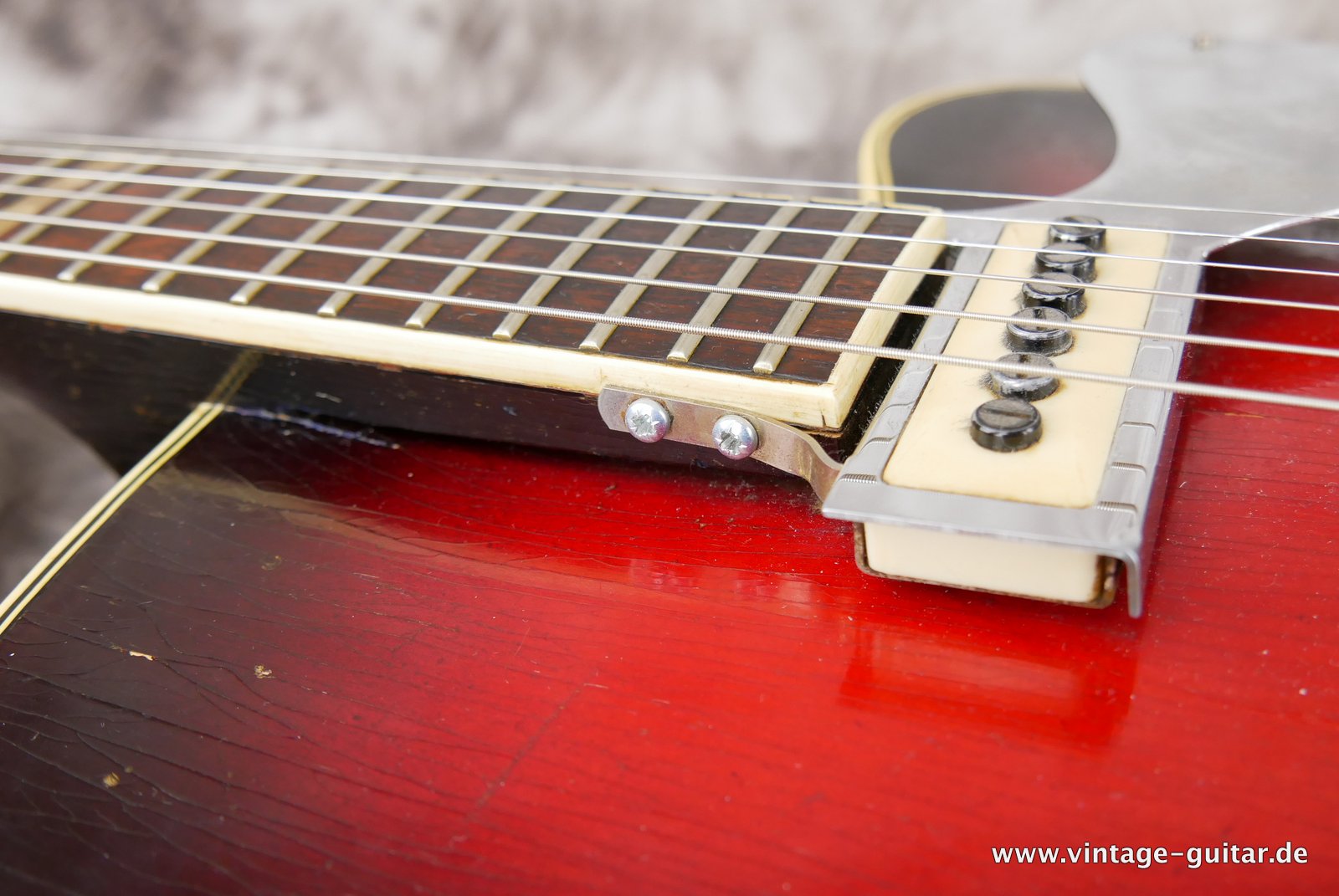 Bauer-Archtop-Guitar-Framus-Electric-1950-018.JPG