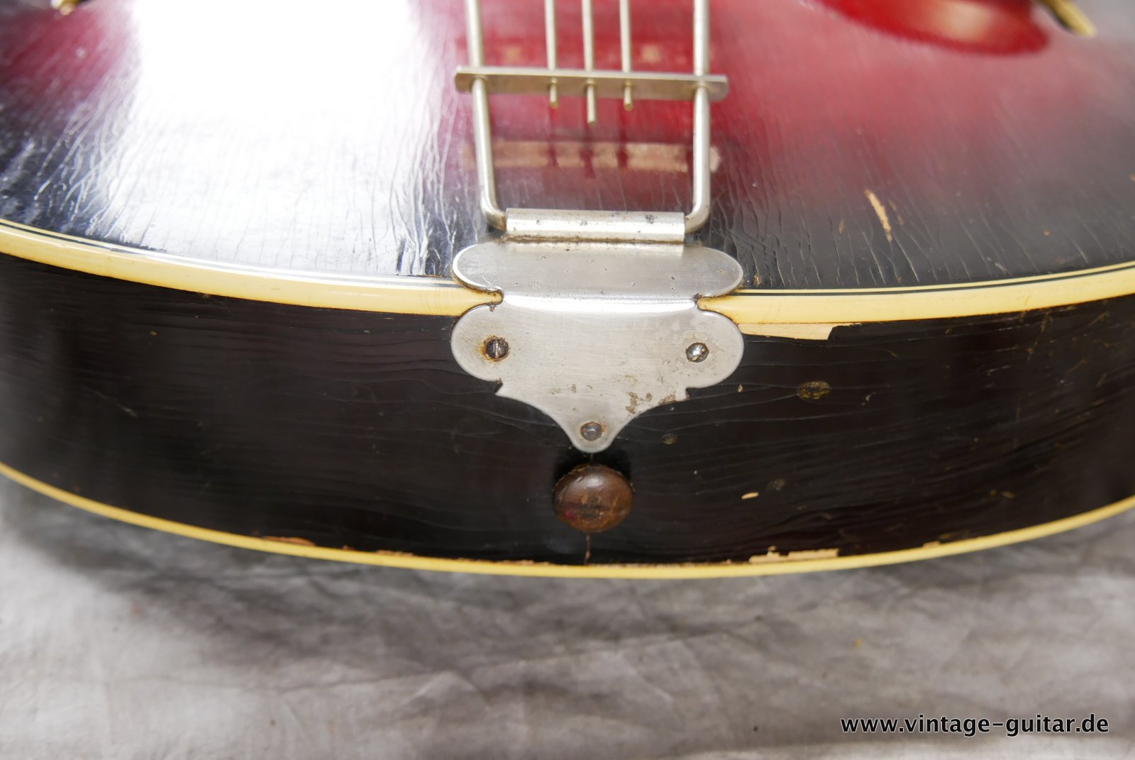Bauer-Archtop-Guitar-Framus-Electric-1950-020.JPG