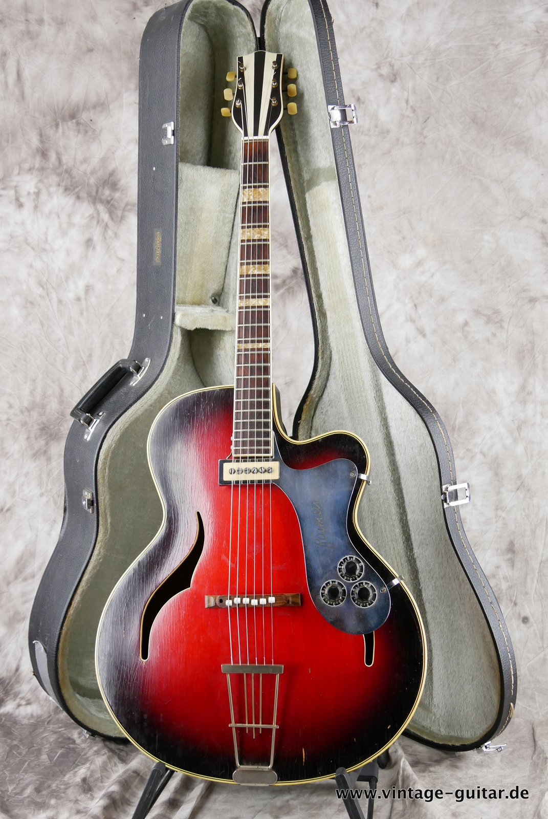 Bauer-Archtop-Guitar-Framus-Electric-1950-022.JPG