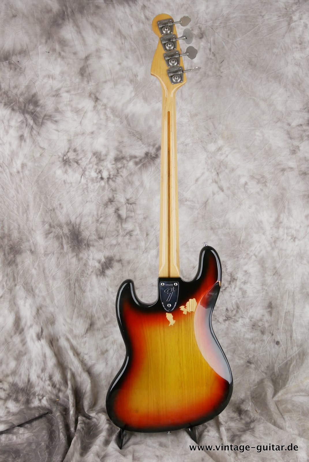 Fender-Jazz-Bass-1976-sunburst-003.JPG