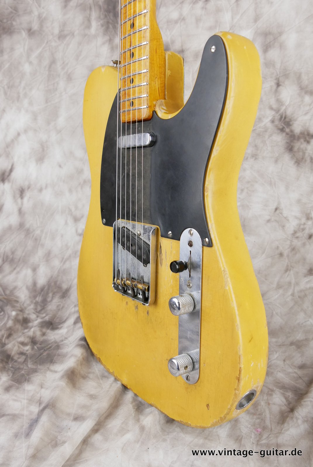 Fender-Broadcaster-1950-006.JPG