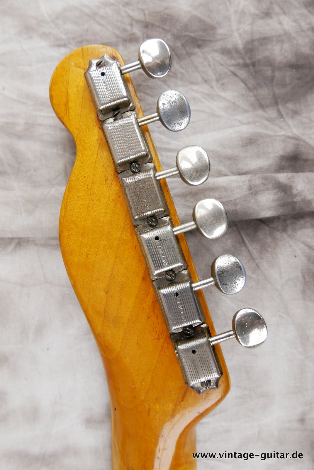 Fender-Broadcaster-1950-014.JPG