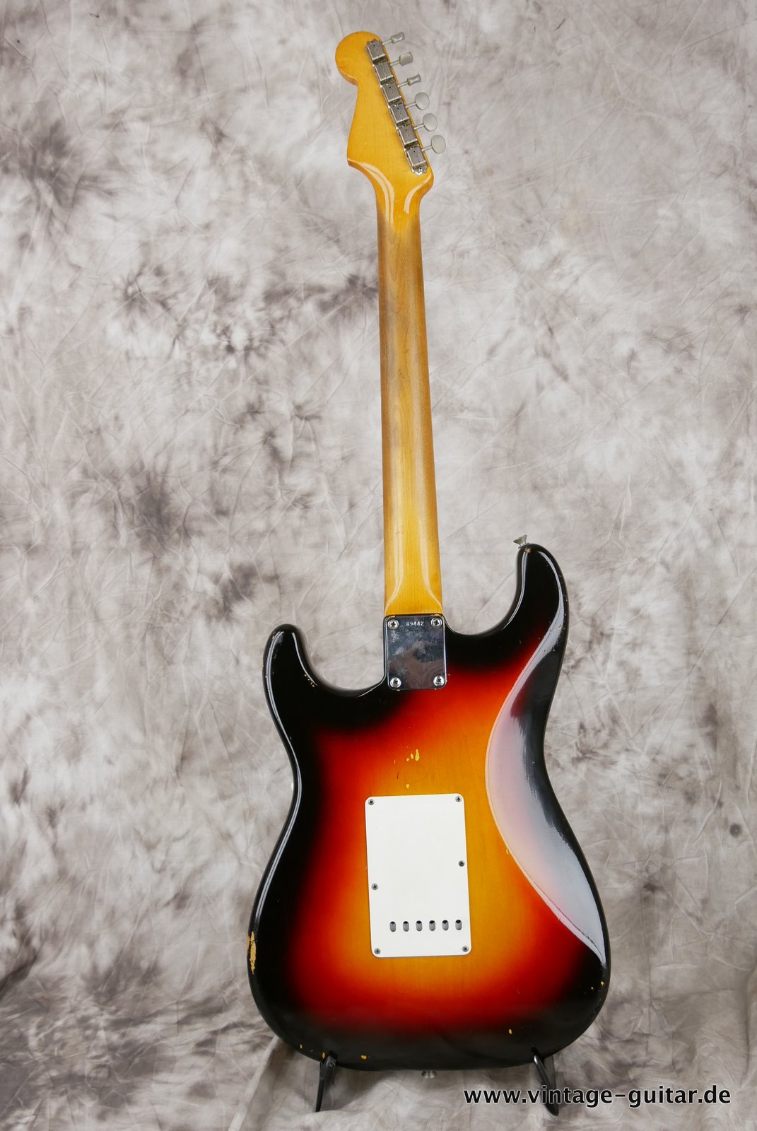 Fender-Stratocaster-1963-sunburst-003.JPG