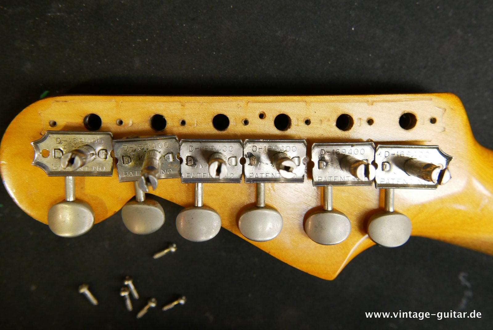 Fender-Stratocaster-1963-sunburst-040.JPG