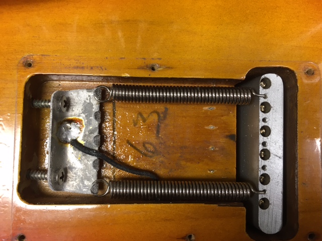 Fender-Stratocaster-1963-sunburst-041.JPG