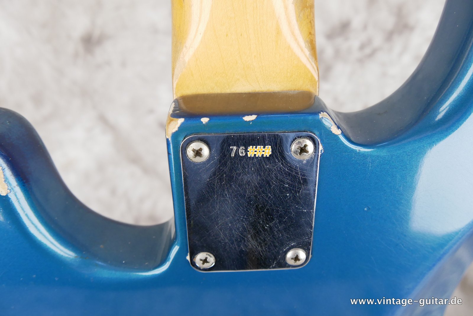 Fender-Precision-Bass-1963-lake-placid-blue-015.JPG