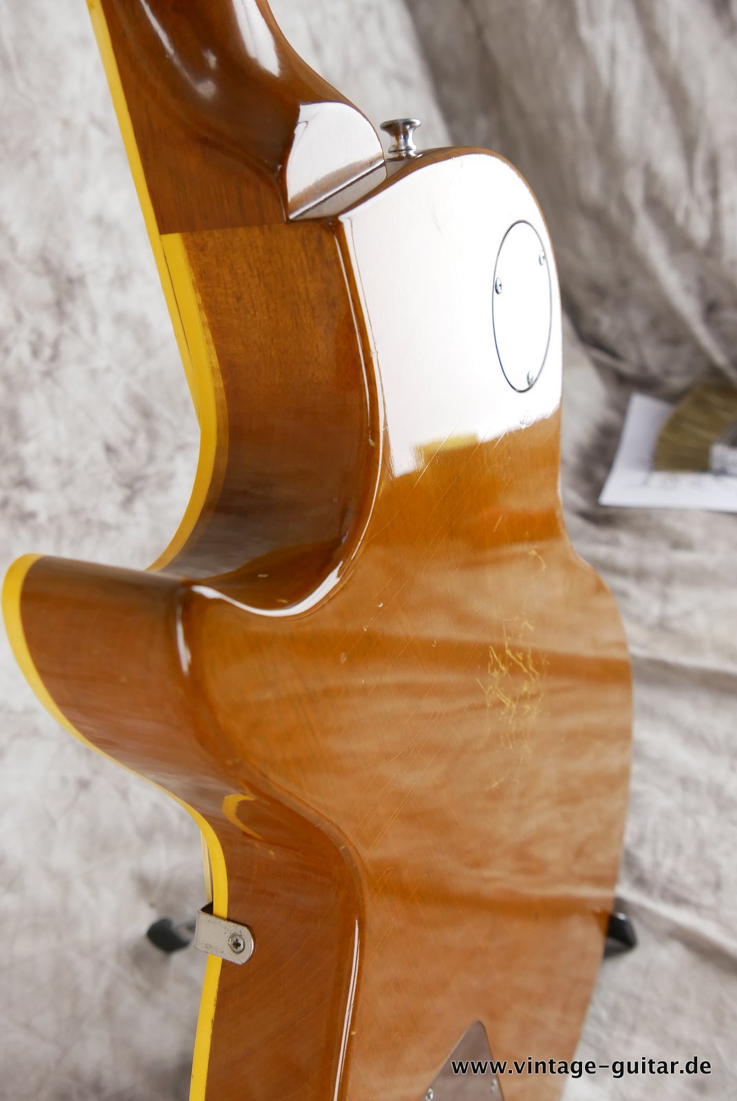Gibson-Les-Paul-1954-goldtop-016.JPG