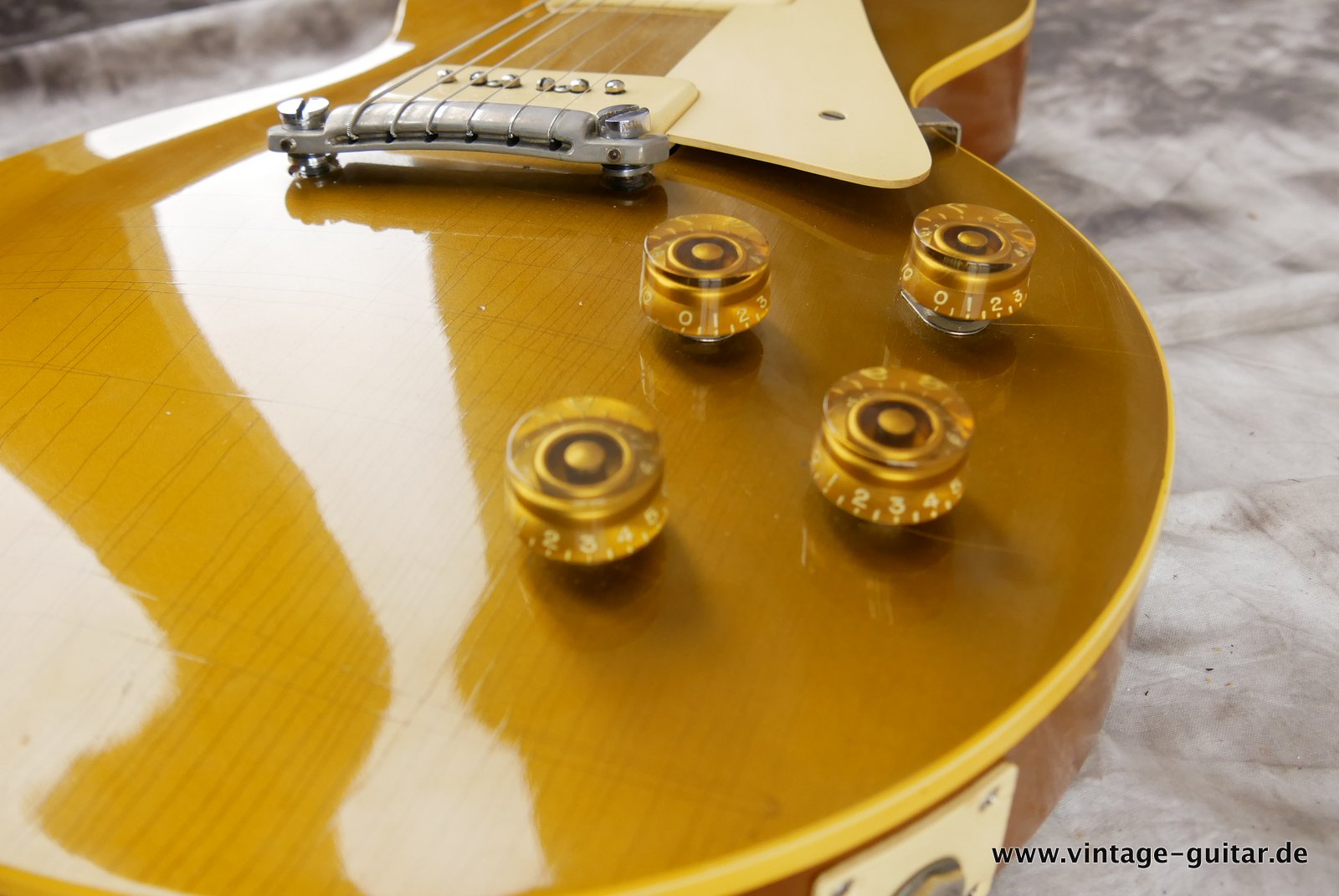 Gibson-Les-Paul-1954-goldtop-023.JPG