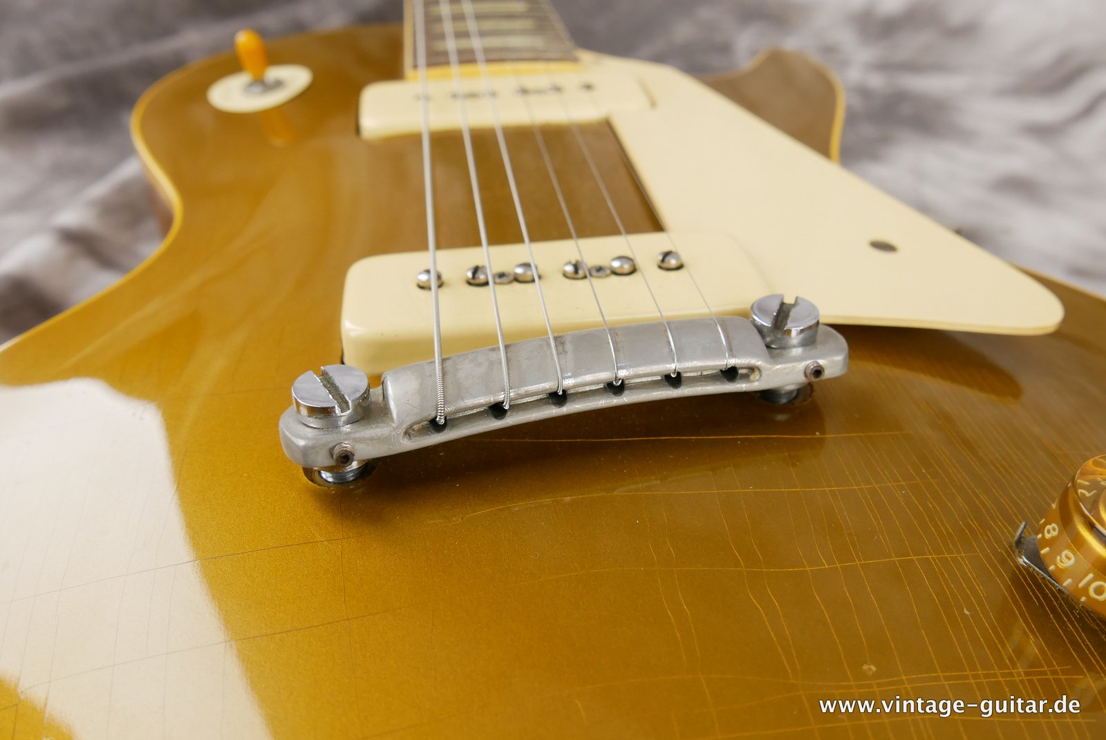 Gibson-Les-Paul-1954-goldtop-024.JPG