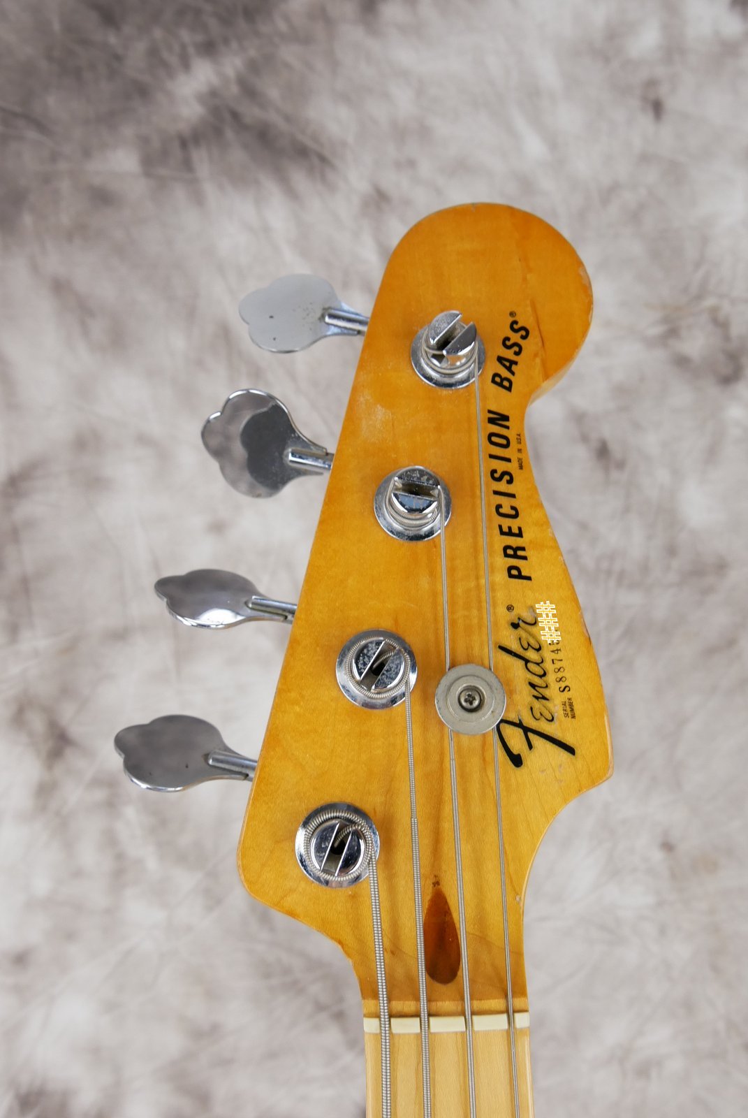 Fender-Precision-Bass-fretless-natural-1980-009.JPG