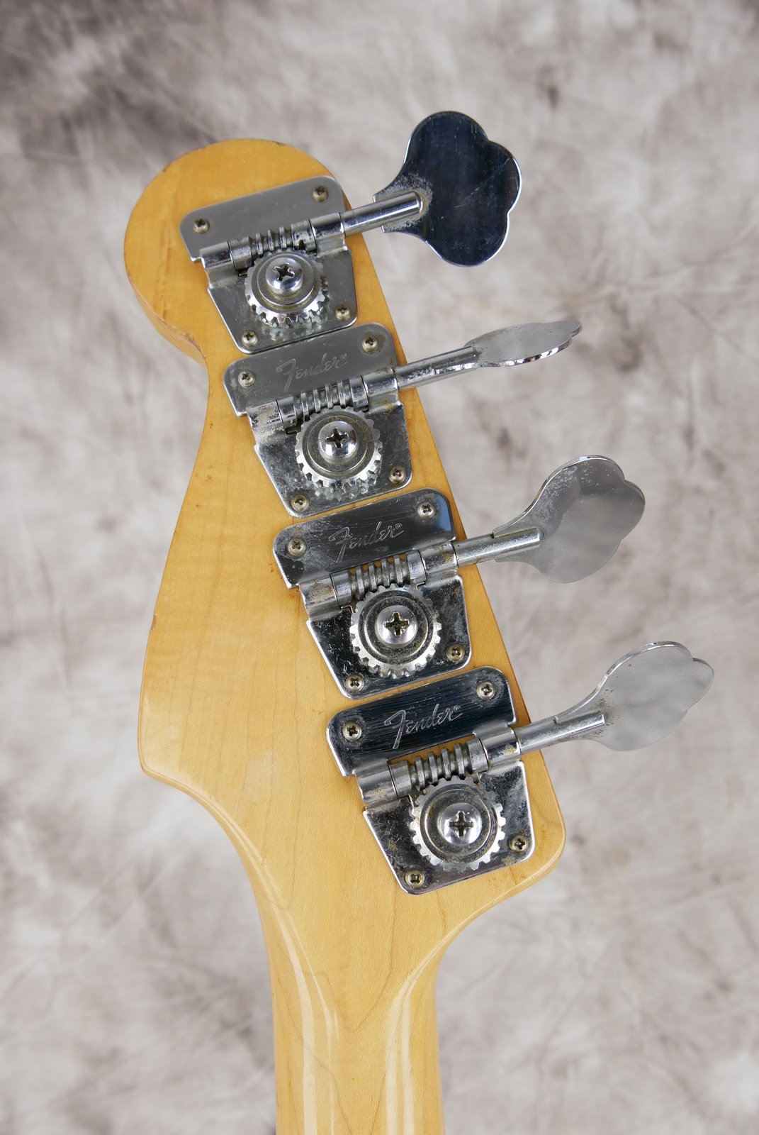 Fender-Precision-Bass-fretless-natural-1980-010.JPG