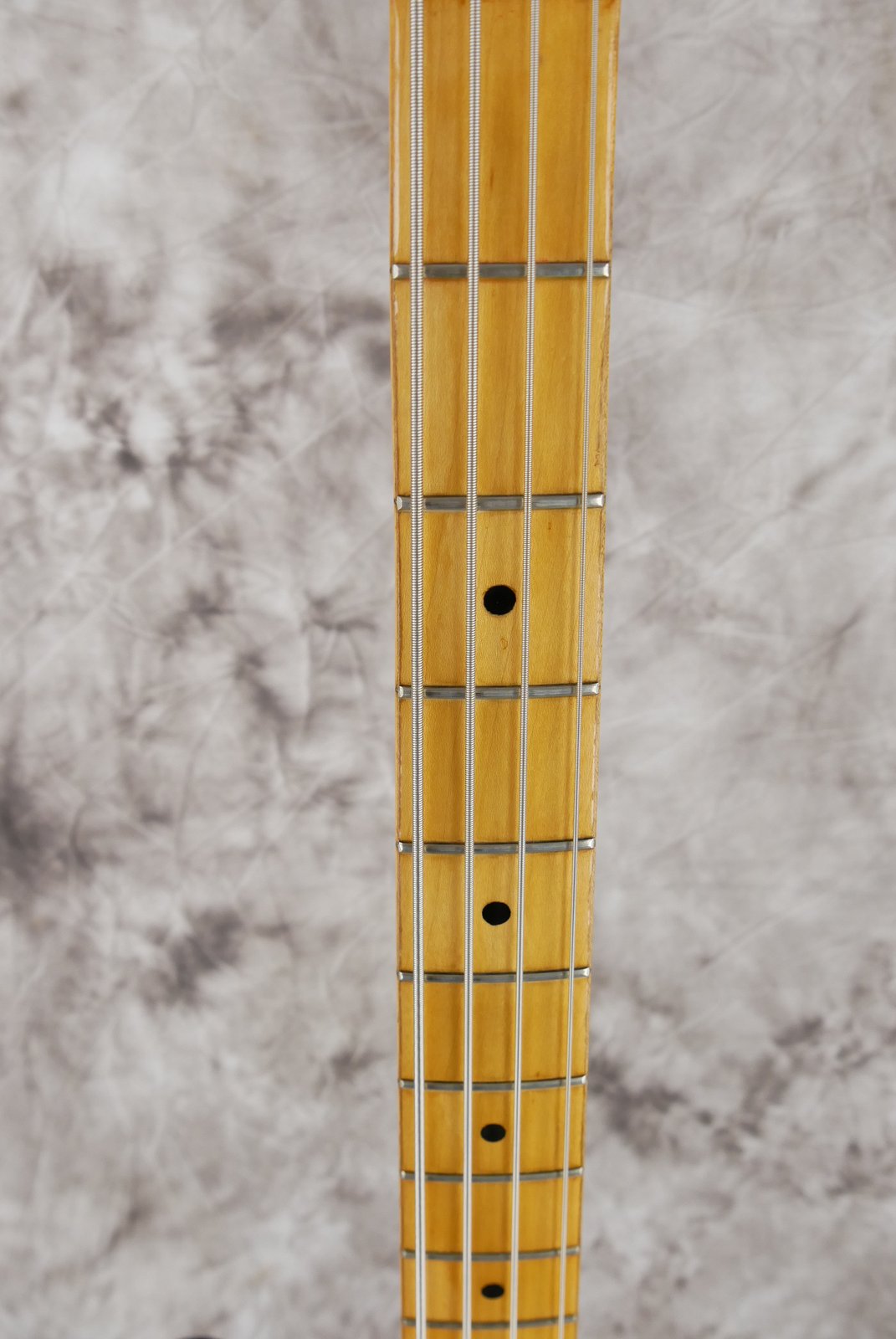 Fender-Precision-Bass-1974-sunburst-011.JPG
