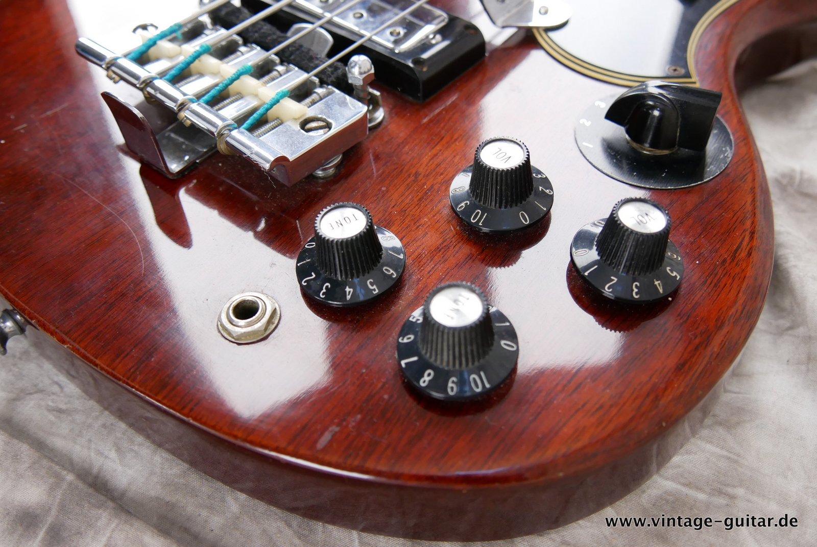Gibson-EB3-Bass-1967-Jack-Bruce-017.JPG