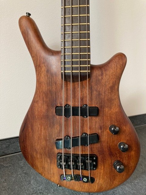 Warwick-Thumb-Bass-NT4-1991-002.jpg