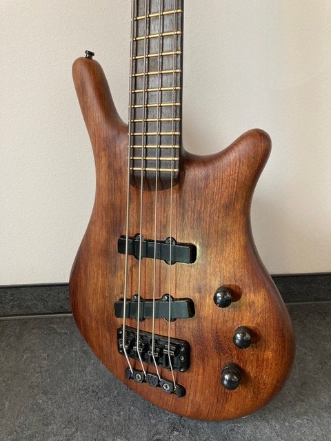Warwick-Thumb-Bass-NT4-1991-003.jpg