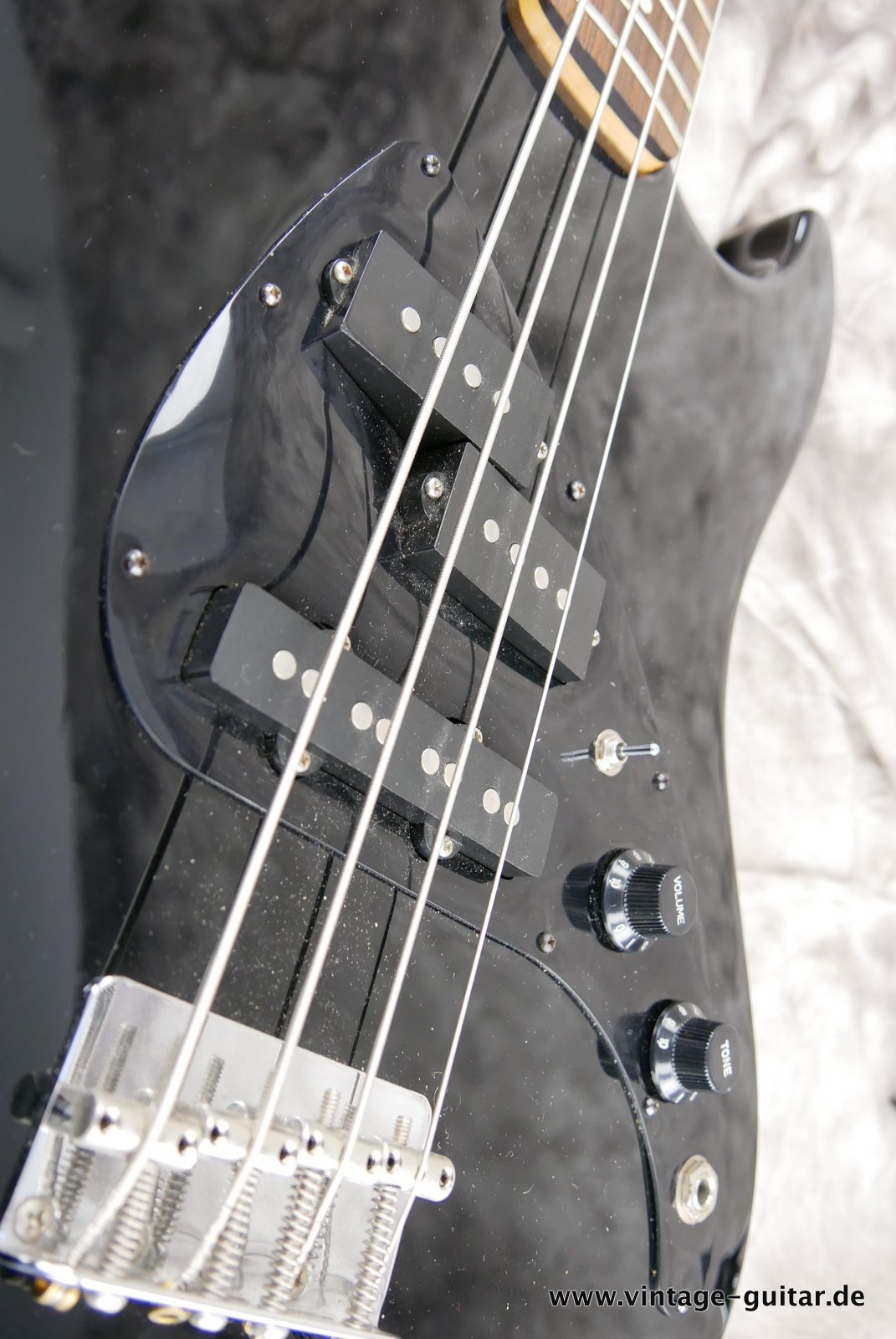 Fender-Jazz-Bass-JP90-1990-013.JPG