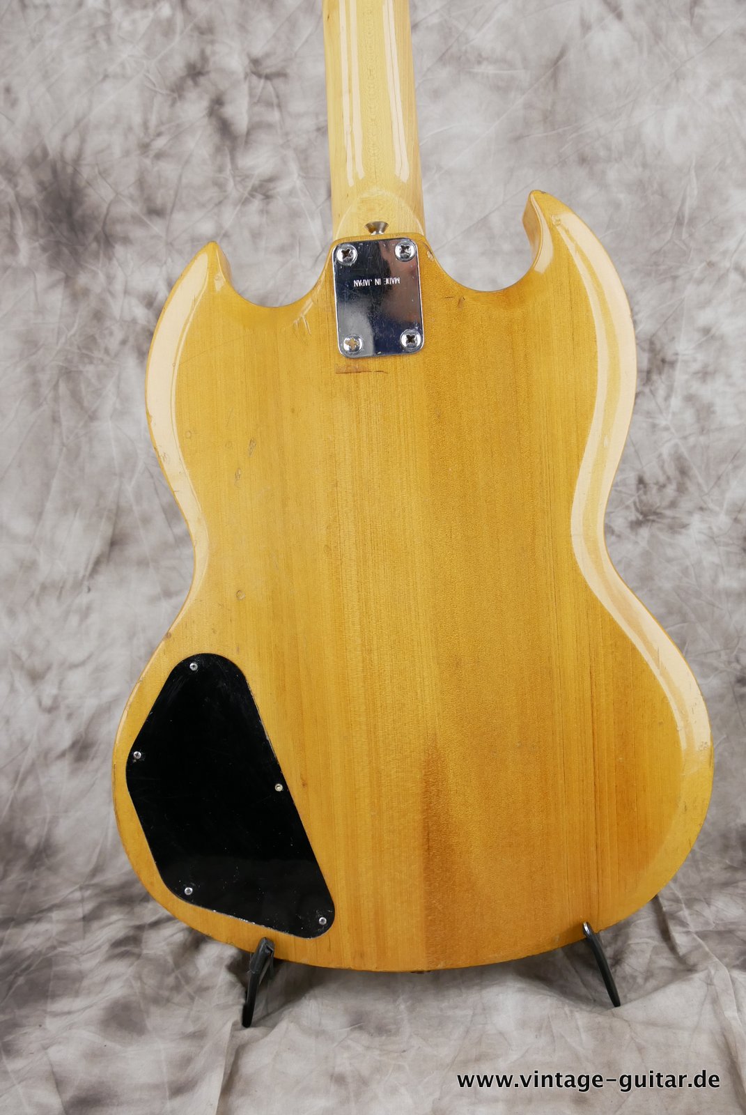 Ibanez-Model-2452-Bass-1975-004.JPG