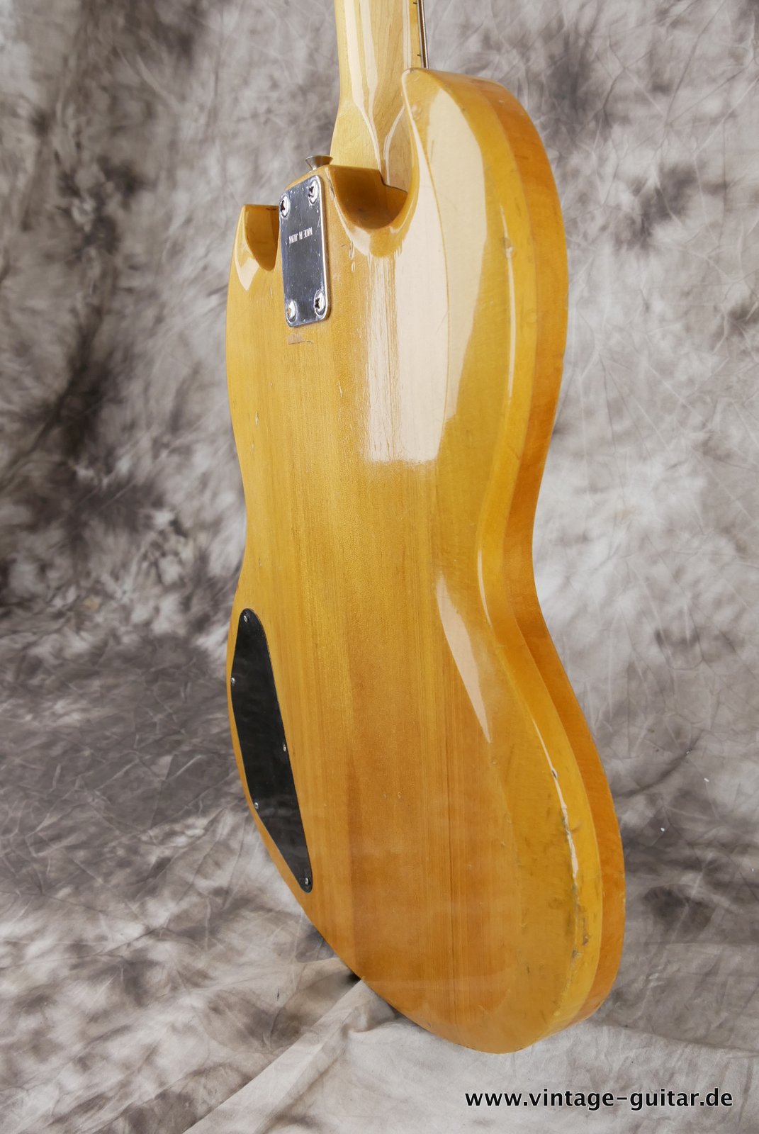 Ibanez-Model-2452-Bass-1975-007.JPG