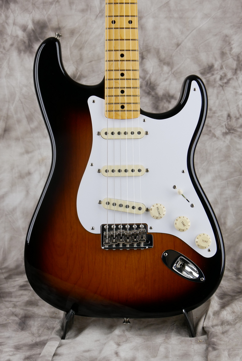 Fender_Stratocaster_57_American_vintage_reissue_sunburst_2009-003.JPG