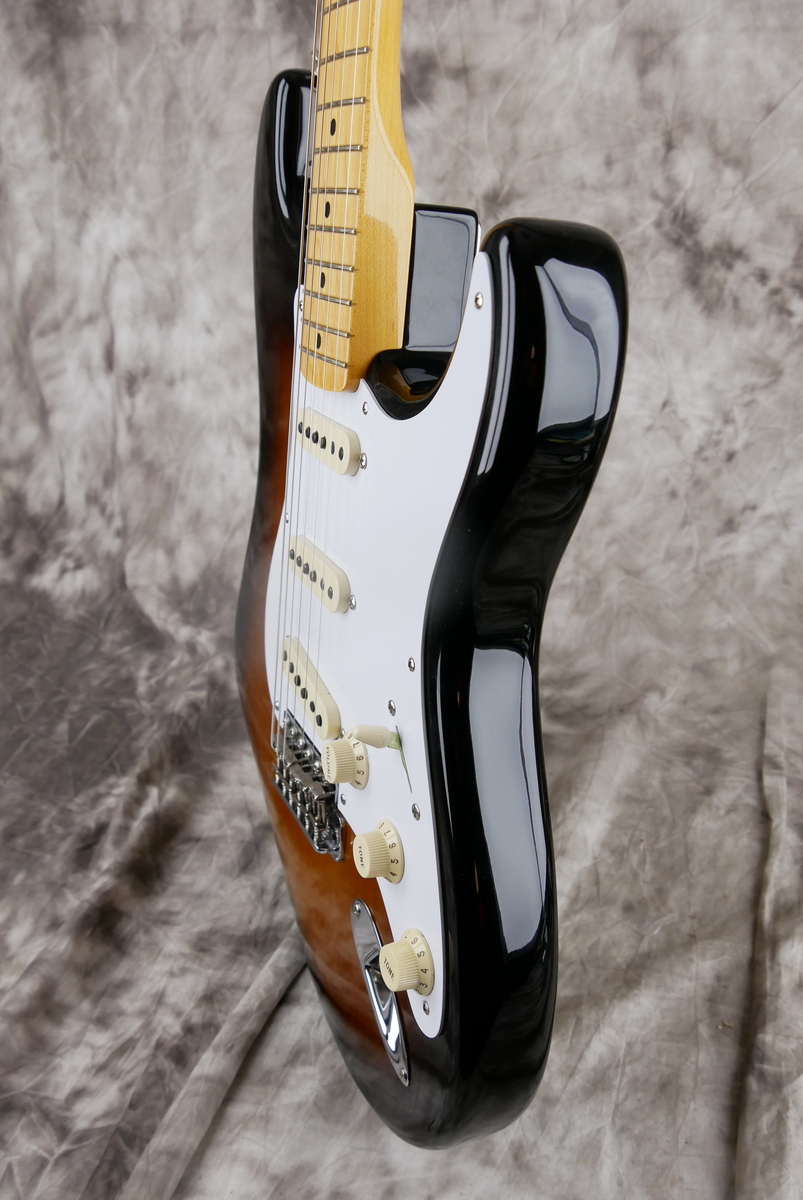 Fender_Stratocaster_57_American_vintage_reissue_sunburst_2009-006.JPG