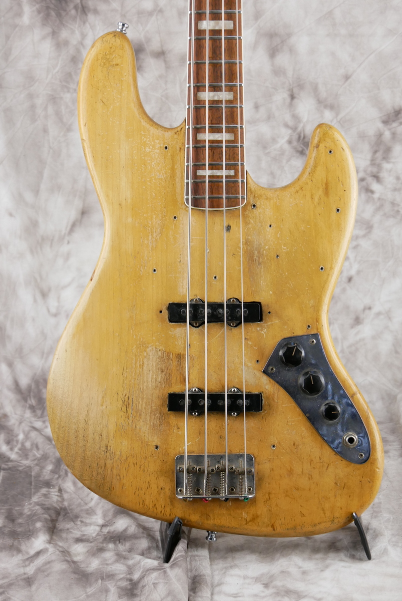 Fender_Jazz_Bass_stripped_natural_USA_1966-003.JPG
